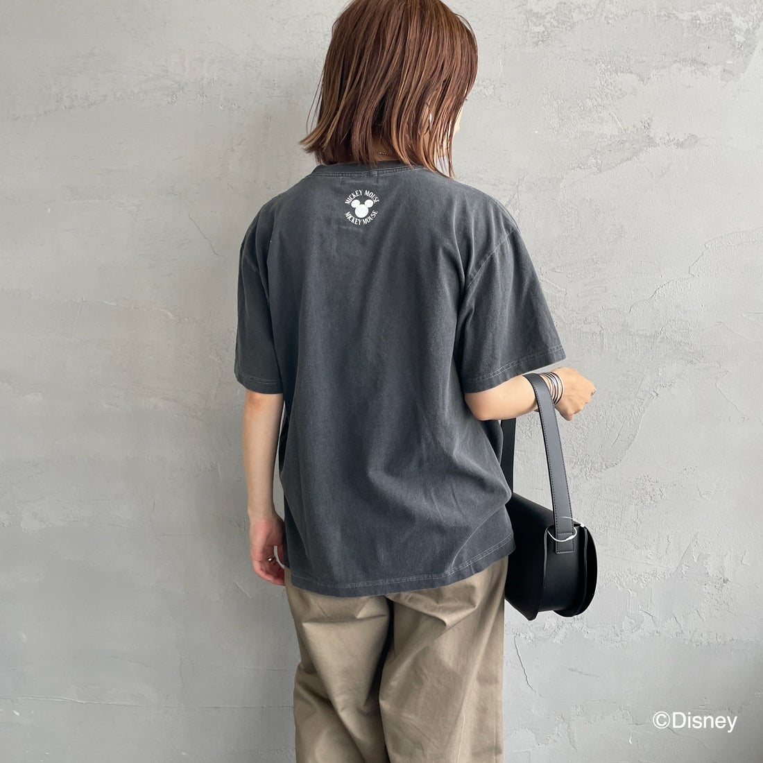 GOOD ROCK SPEED [グッドロックスピード] 別注 / MICKEY MOUSE / プリントTシャツ [INTN-040-JF] CHARCOAL &&モデル身長：158cm 着用サイズ：M&&
