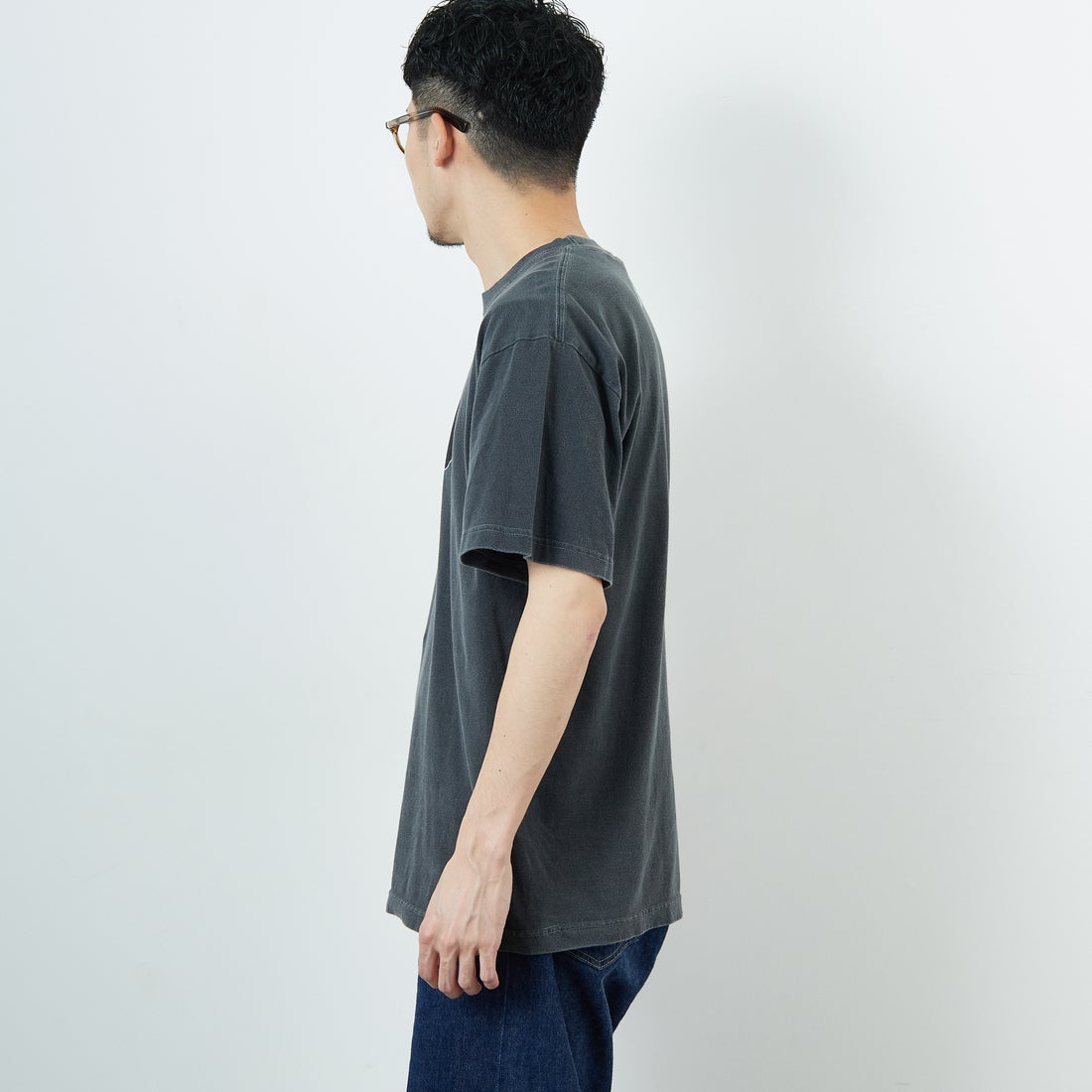 GOOD ROCK SPEED [グッドロックスピード] 別注 / MICKEY MOUSE / プリントTシャツ [INTN-040-JF] CHARCOAL &&モデル身長：168cm 着用サイズ：L&&