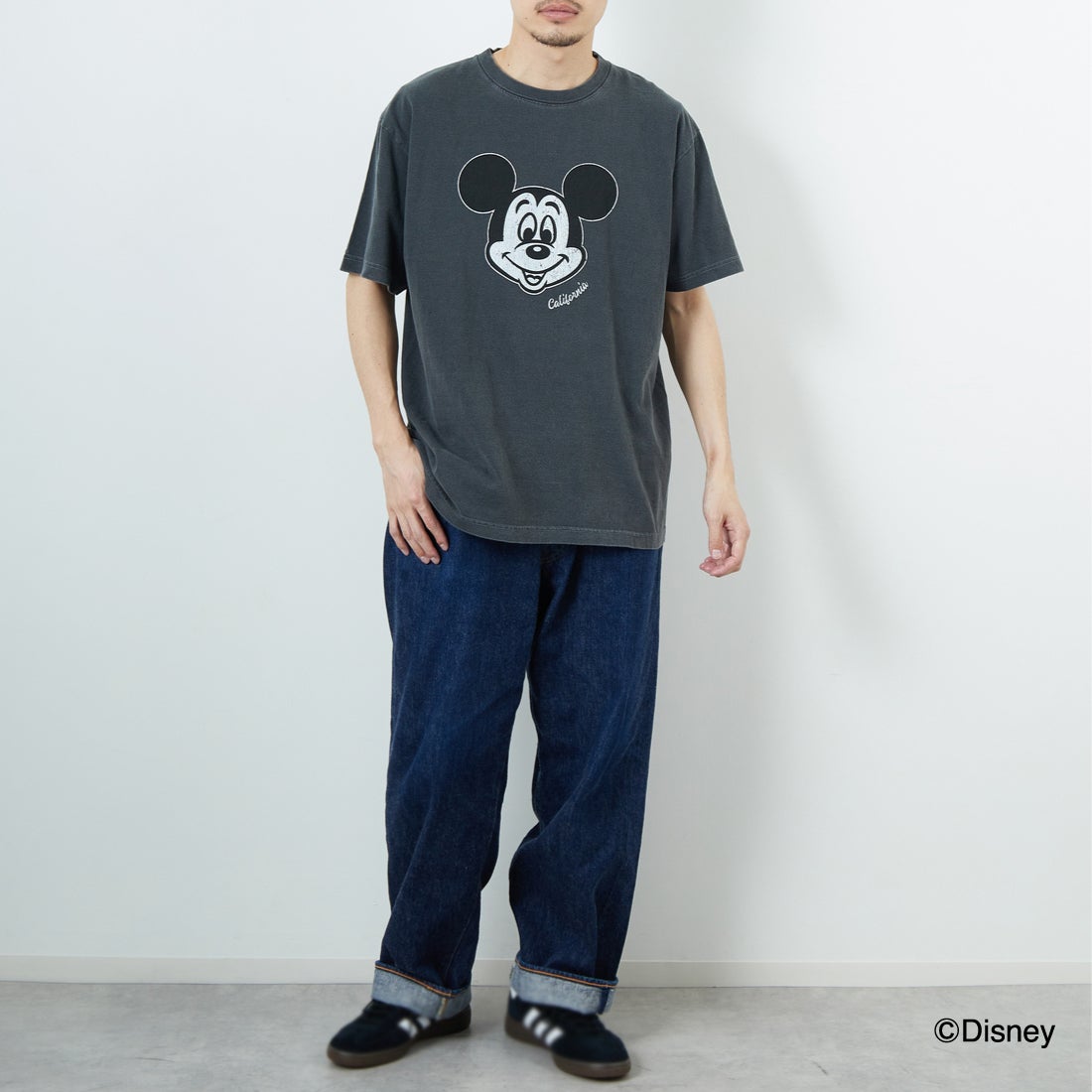 GOOD ROCK SPEED [グッドロックスピード] 別注 / MICKEY MOUSE / プリントTシャツ [INTN-040-JF] CHARCOAL &&モデル身長：168cm 着用サイズ：L&&