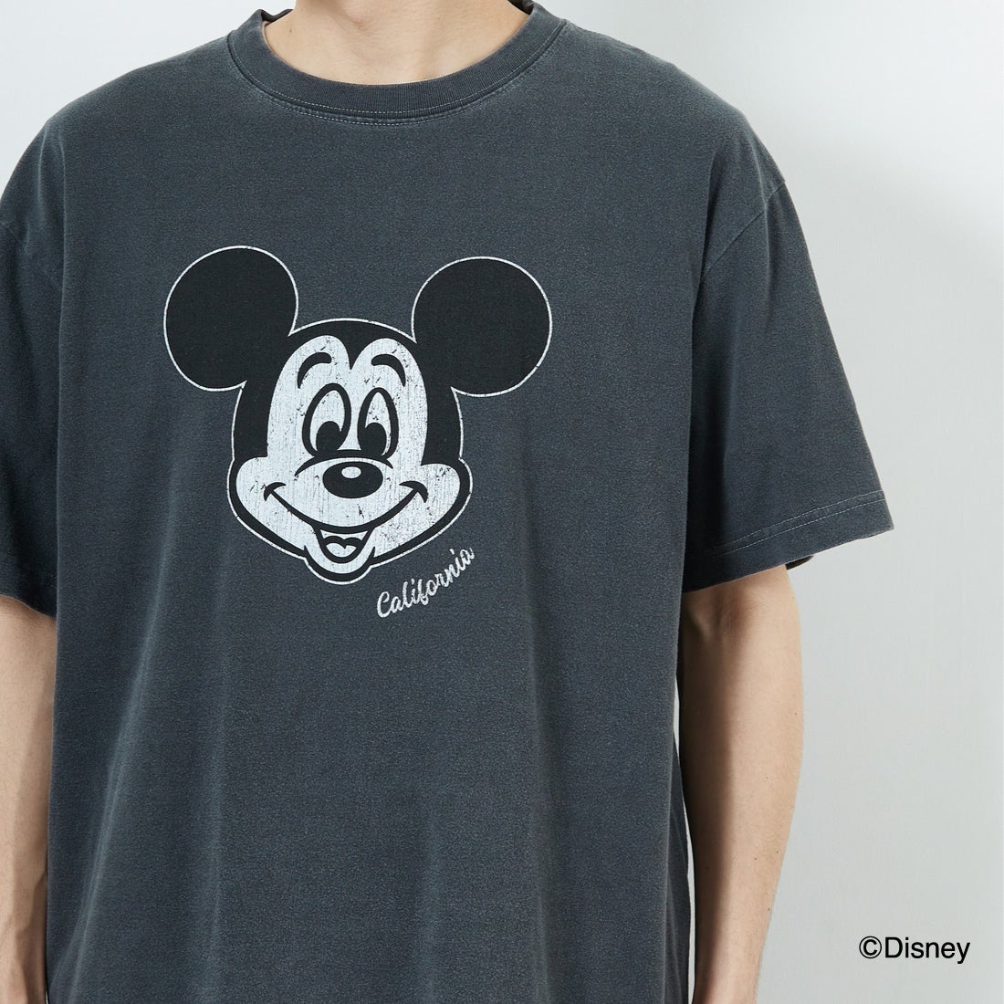 GOOD ROCK SPEED [グッドロックスピード] 別注 / MICKEY MOUSE / プリントTシャツ [INTN-040-JF] CHARCOAL &&モデル身長：168cm 着用サイズ：L&&