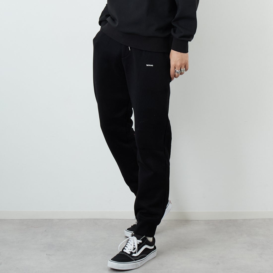 TATRAS [タトラス] FOLMIDO スウェットパンツ [MJXA0048103588