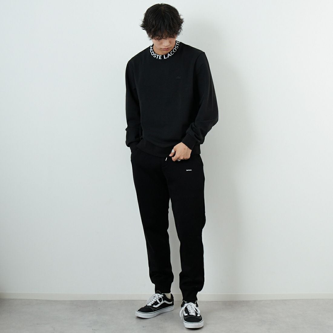 TATRAS [タトラス] FOLMIDO スウェットパンツ [MJXA0048103588] BLACK &&モデル身長：179cm 着用サイズ：3&&