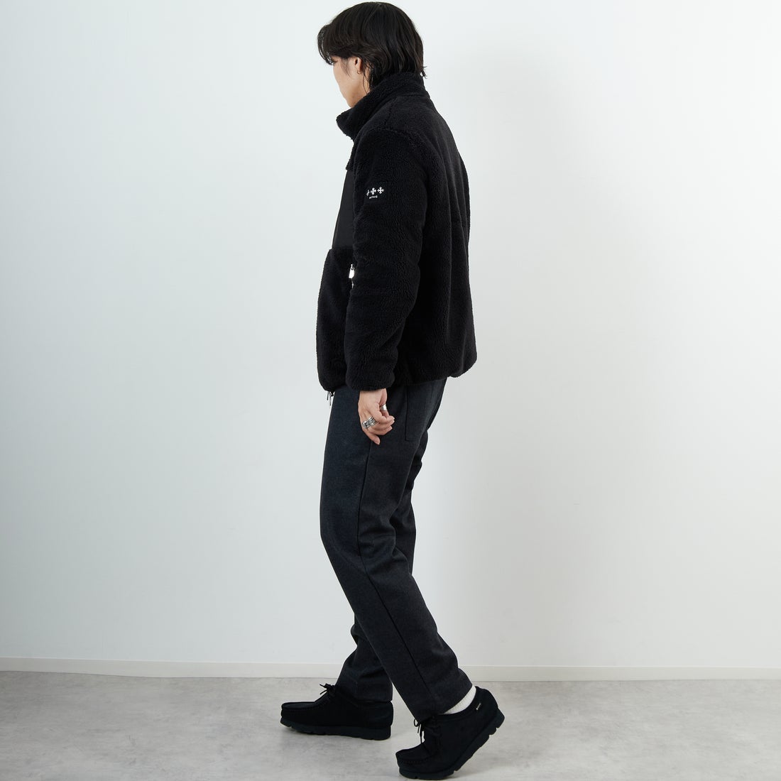 TATRAS [タトラス] MONREALE スタンドカラーブルゾン [MJXA0213033588] BLACK &&モデル身長：179cm 着用サイズ：2&&