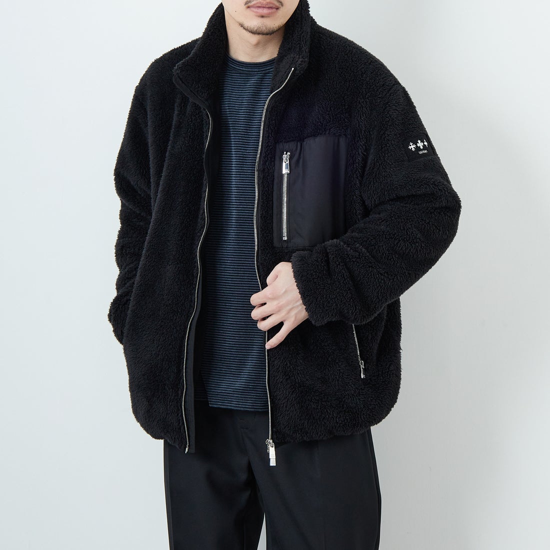 TATRAS [タトラス] MONREALE スタンドカラーブルゾン [MJXA0213033588] BLACK &&モデル身長：168cm 着用サイズ：3&&