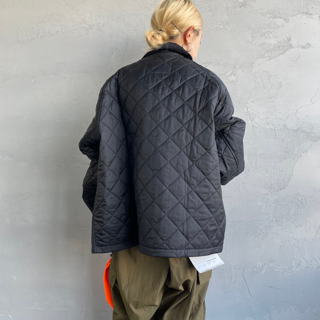 Barbour [バブアー] TRANSPORT/トランスポート オーバーサイズキルティングジャケット [MQU1796] BK91&&モデル身長：150cm 着用サイズ：36&&