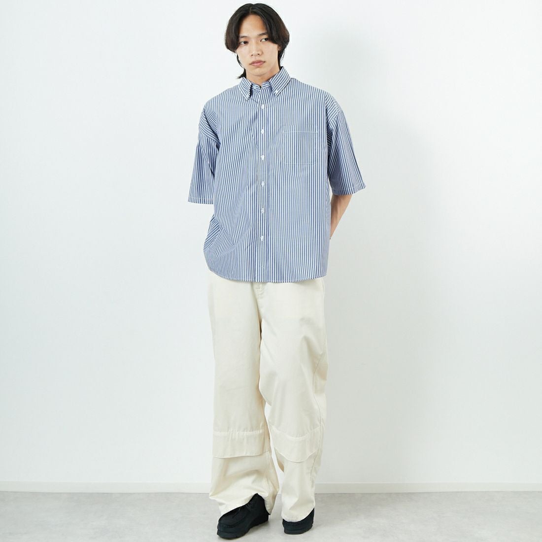 Jeans Factory Clothes [ジーンズファクトリークローズ] ショートスリーブ ビッグボタンダウンシャツ [JFC-252-056] E.NV ST &&モデル身長：179cm 着用サイズ：M&&