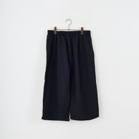 4 BLACK