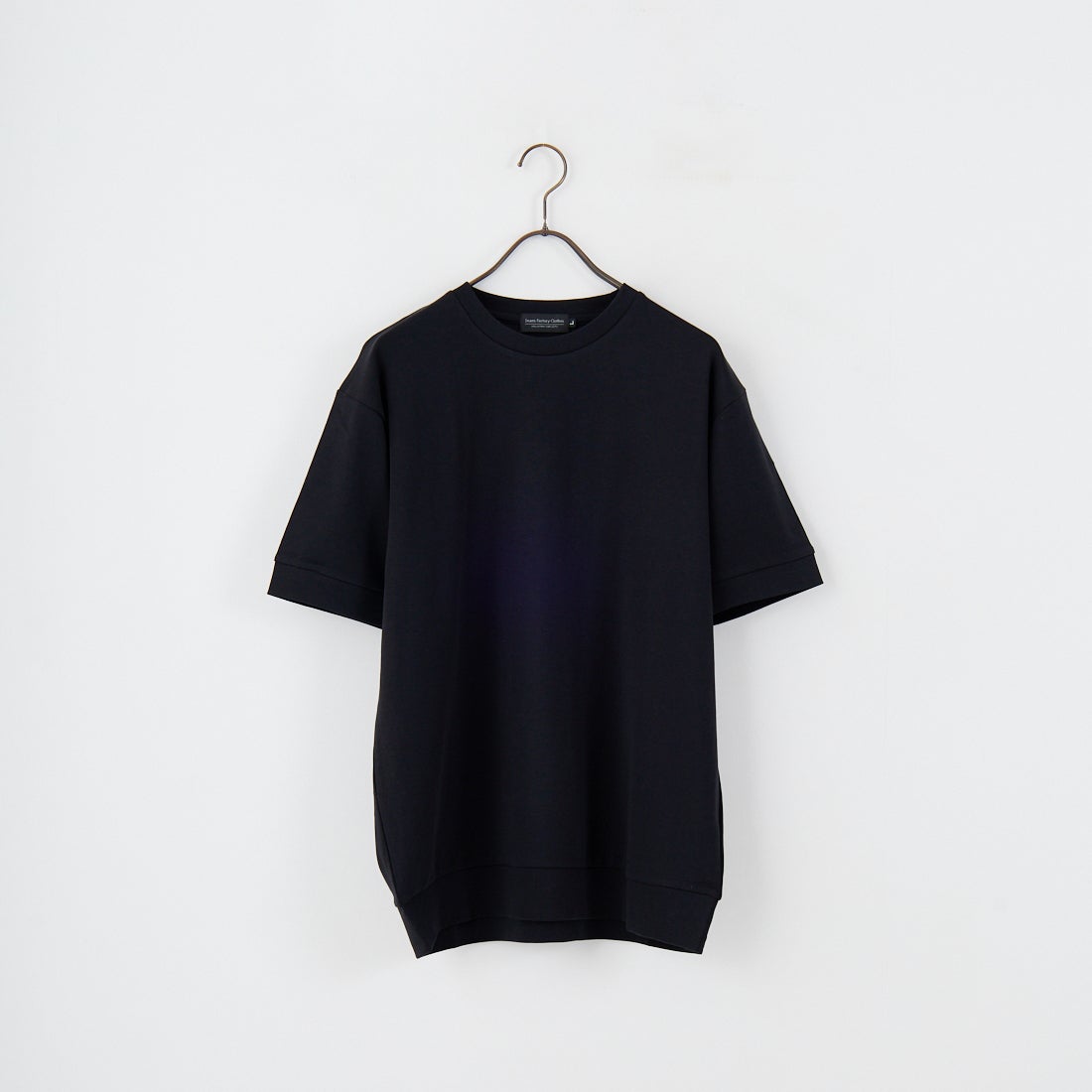 005 BLK