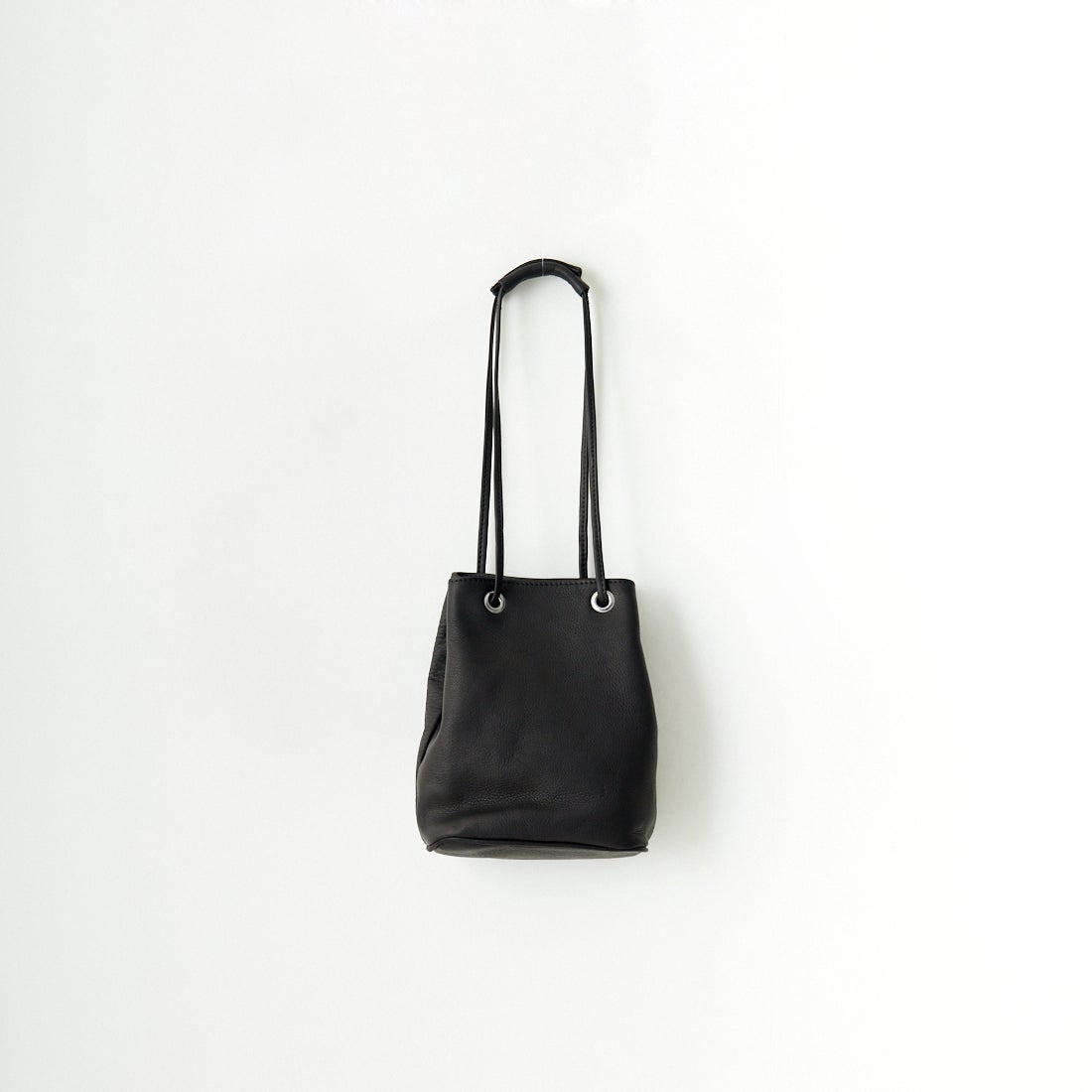 MR.OLIVE E.O.I [ミスターオリーブ] ウォータープルーフ ウォッシャブルレザーシリンダーバッグ [ME653] BLACK