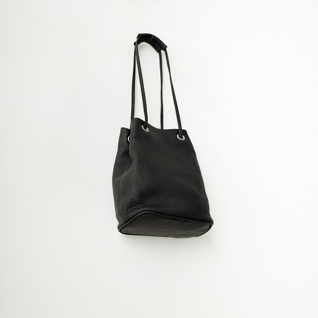 MR.OLIVE E.O.I [ミスターオリーブ] ウォータープルーフ ウォッシャブルレザーシリンダーバッグ [ME653] BLACK