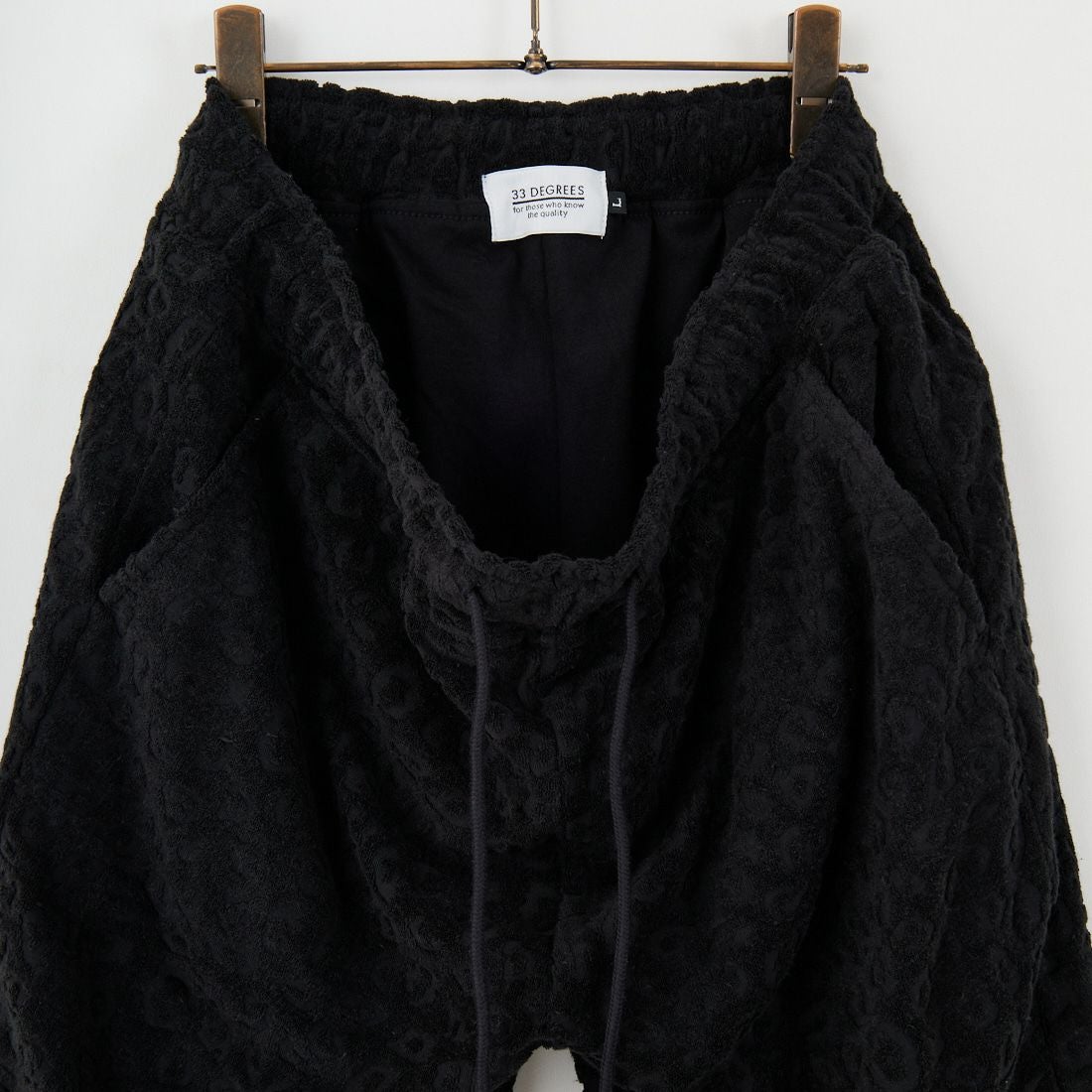 33Degrees [サーティスリーディグリーズ] レオパード柄パイルショートパンツ [725415] BLACK