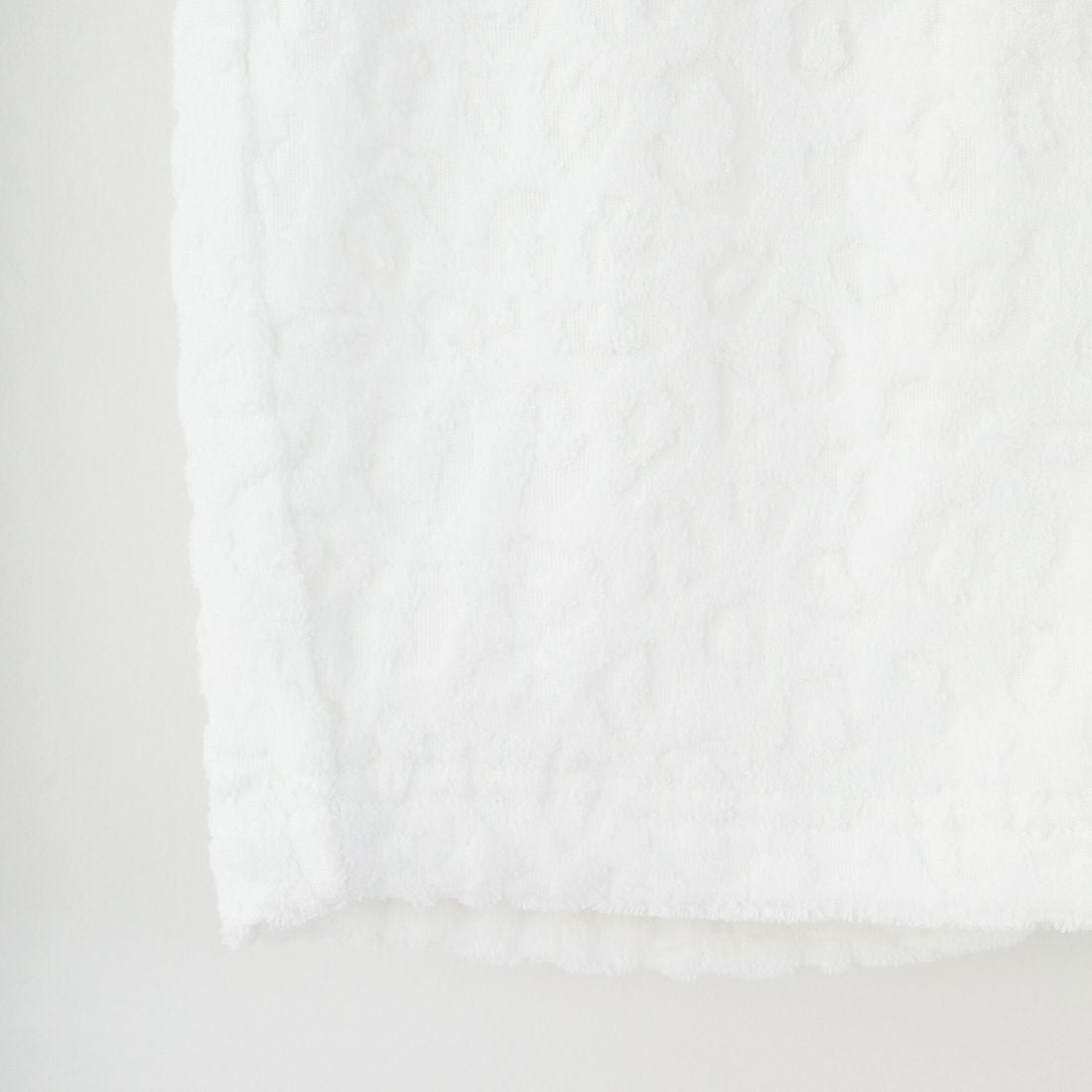 33Degrees [サーティスリーディグリーズ] レオパード柄パイルショートパンツ [725415] WHITE