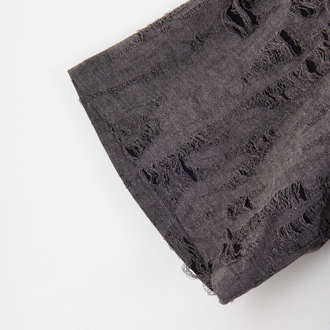 33Degrees [サーティースリーディグリーズ] ダメージ接結Tシャツ [25A-14070JF] CHARCOAL