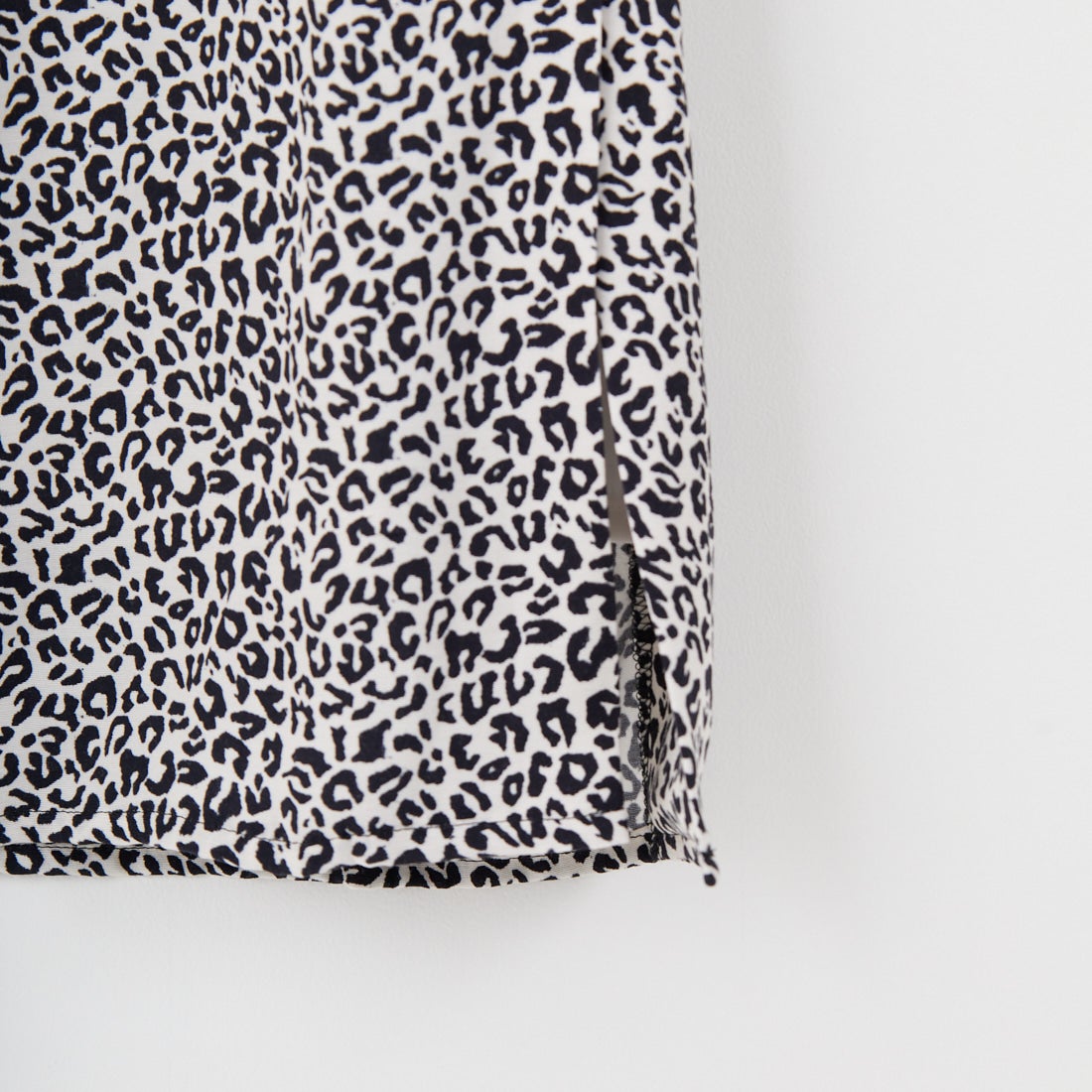 MICA&DEAL [マイカアンドディール] プリントタイトスカート [0125202158] OFF WHITE
