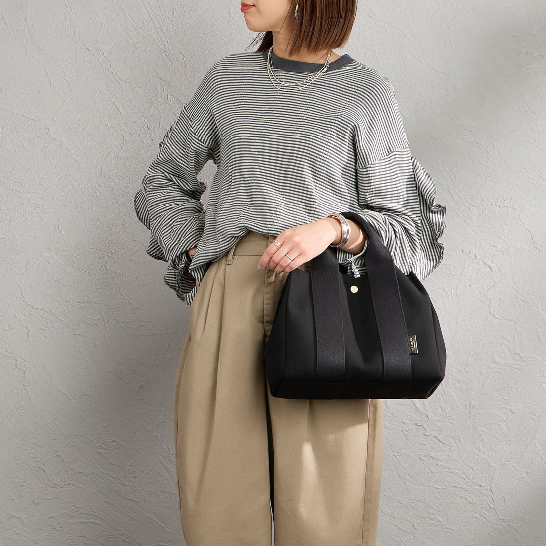 VIOLAd'ORO [ヴィオラドーロ] GINO マイクロファイバースエードトートバッグ [V-2063] BLACK/BLK