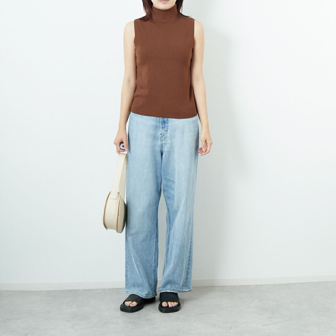 CLOCHE [クロシェ] ハイネックニットタンク [55285515] ﾌﾞﾗｳﾝ &&モデル身長：167cm 着用サイズ：2&&