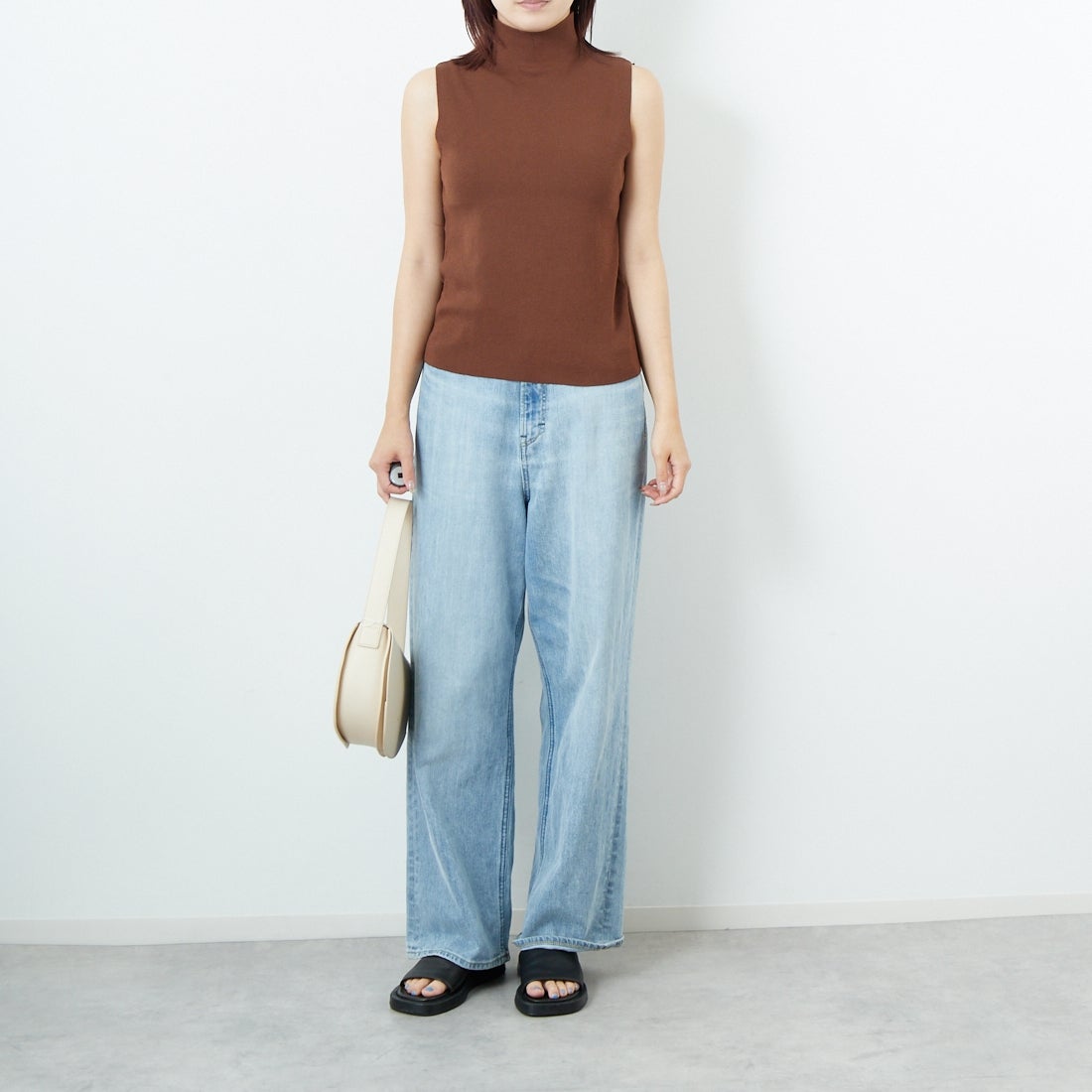 CLOCHE [クロシェ] ハイネックニットタンク [55285515] ﾌﾞﾗｳﾝ &&モデル身長：167cm 着用サイズ：2&&