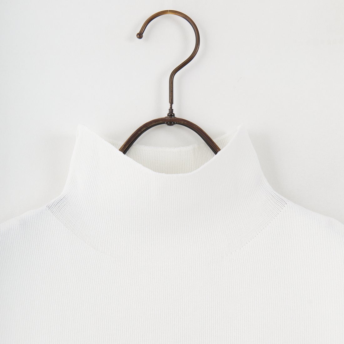CLOCHE [クロシェ] ハイネックニットタンク [55285515] ﾎﾜｲﾄ