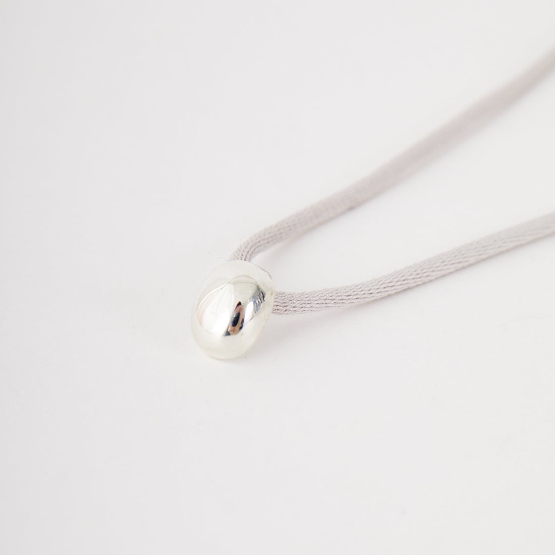 EO [イオ] コードネックレス [EO25AW-39] 101 ﾚﾃﾞｨｸﾞ