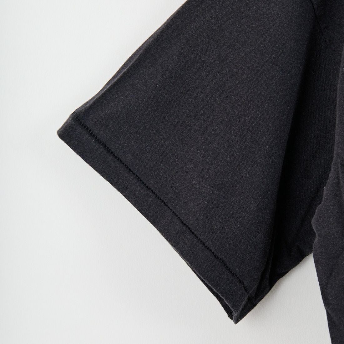 HOLIDAY [ホリデイ] スーパーファイン ショートスリーブTシャツ [25101125] BLACK