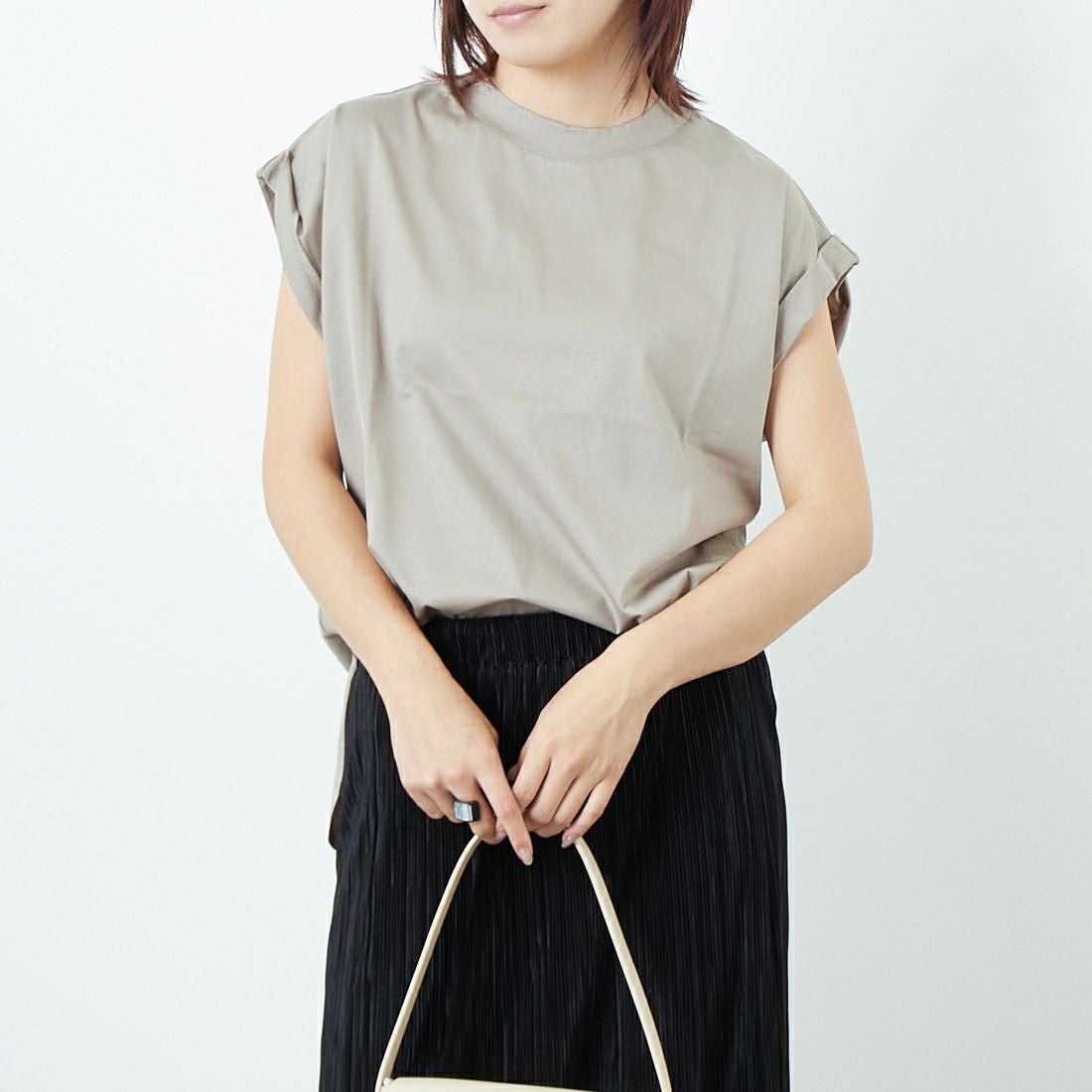 714 Gﾍﾞｰｼﾞ&&モデル身長：167cm 着用サイズ：F&&