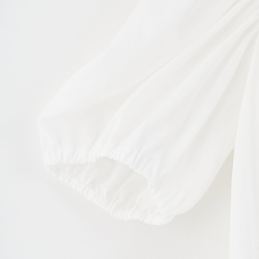 mizuiro ind [ミズイロインド] ギャザーフーデッドシャツ [2-230090] 11 O.WHITE