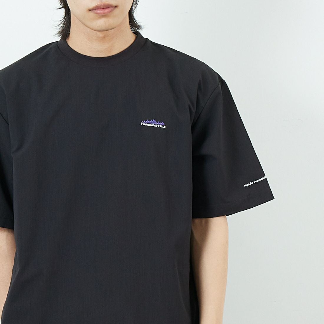 THOUSAND MILE [サウザンド マイル] ドローコードTシャツ [TM251HA00881] BLACK &&モデル身長：179cm 着用サイズ：M&&