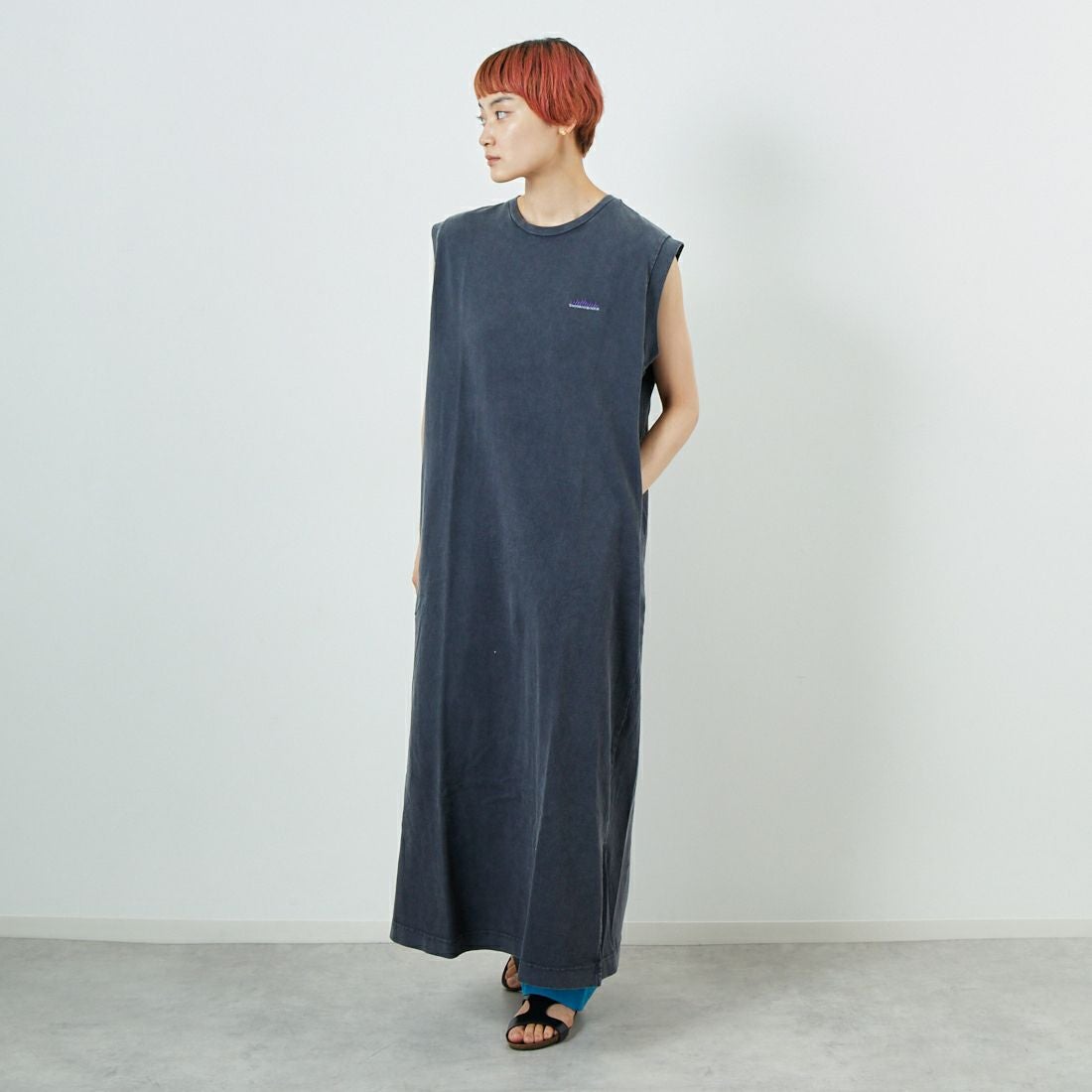 THOUSAND MILE [サウザンド マイル] ノースリーブワンピース [TM251CB00852] BLACK &&モデル身長：160cm 着用サイズ：F&&