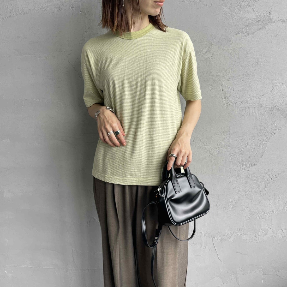 MEYAME [メヤメ] オーガニックコットンボーダーTシャツ [MEY-2123] GREEN &&モデル身長：158cm 着用サイズ：F&&