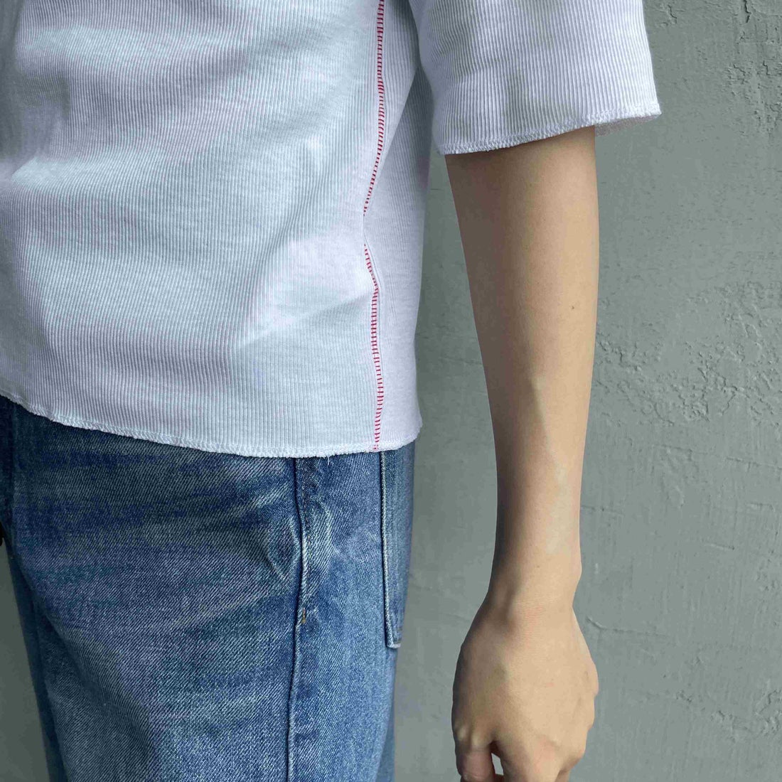 MEYAME [メヤメ] リブハーフスリーブTシャツ [MEY-2117] WHITE &&モデル身長：160cm 着用サイズ：F&&