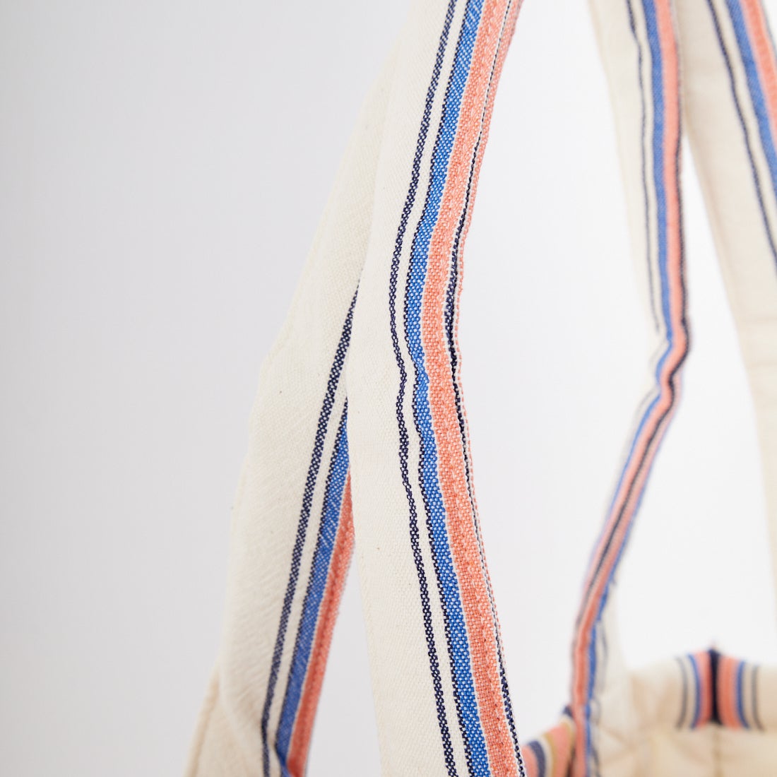 A.P.C. [アー・ペー・セー] Lou トートバッグ [TOTE-LOU-COTON] 91 ECRU