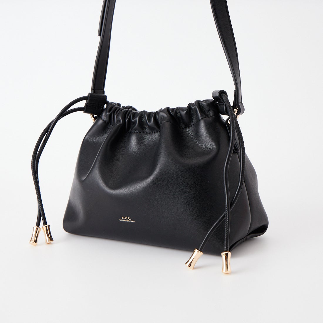 A.P.C. [アー・ペー・セー] SAC NINON MINI ショルダーバッグ [SAC-NINON-MINI-MATIE] 99 NOIR