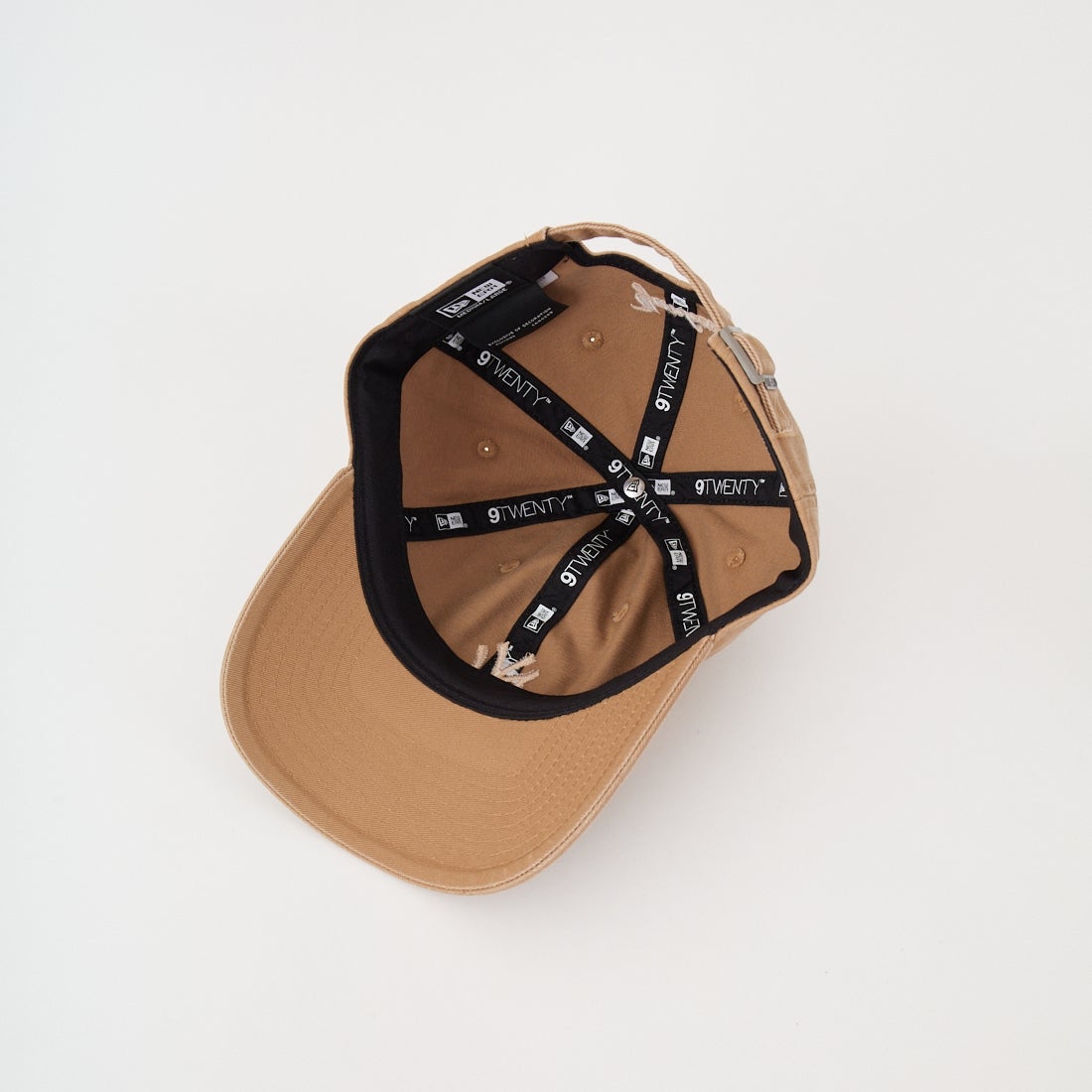 NEW ERA [ニューエラ] 別注 9TWENTY ニューヨーク・ヤンキース [14867718-JF] KHAKI