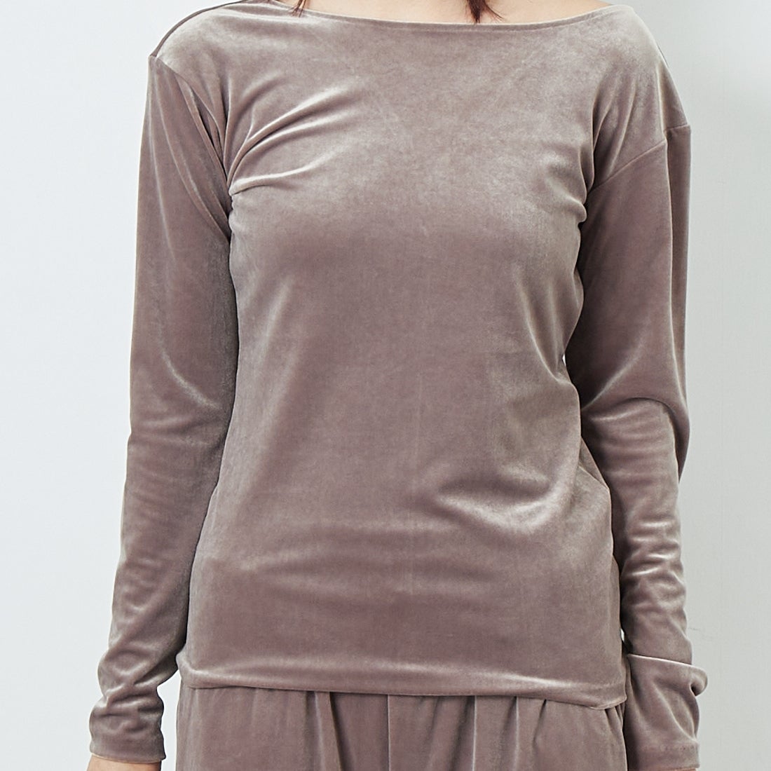 GREYCHORD [グレーコード] PETRA ロングスリーブカットソー [VAGC02606] STE &&モデル身長：167cm 着用サイズ：1&&