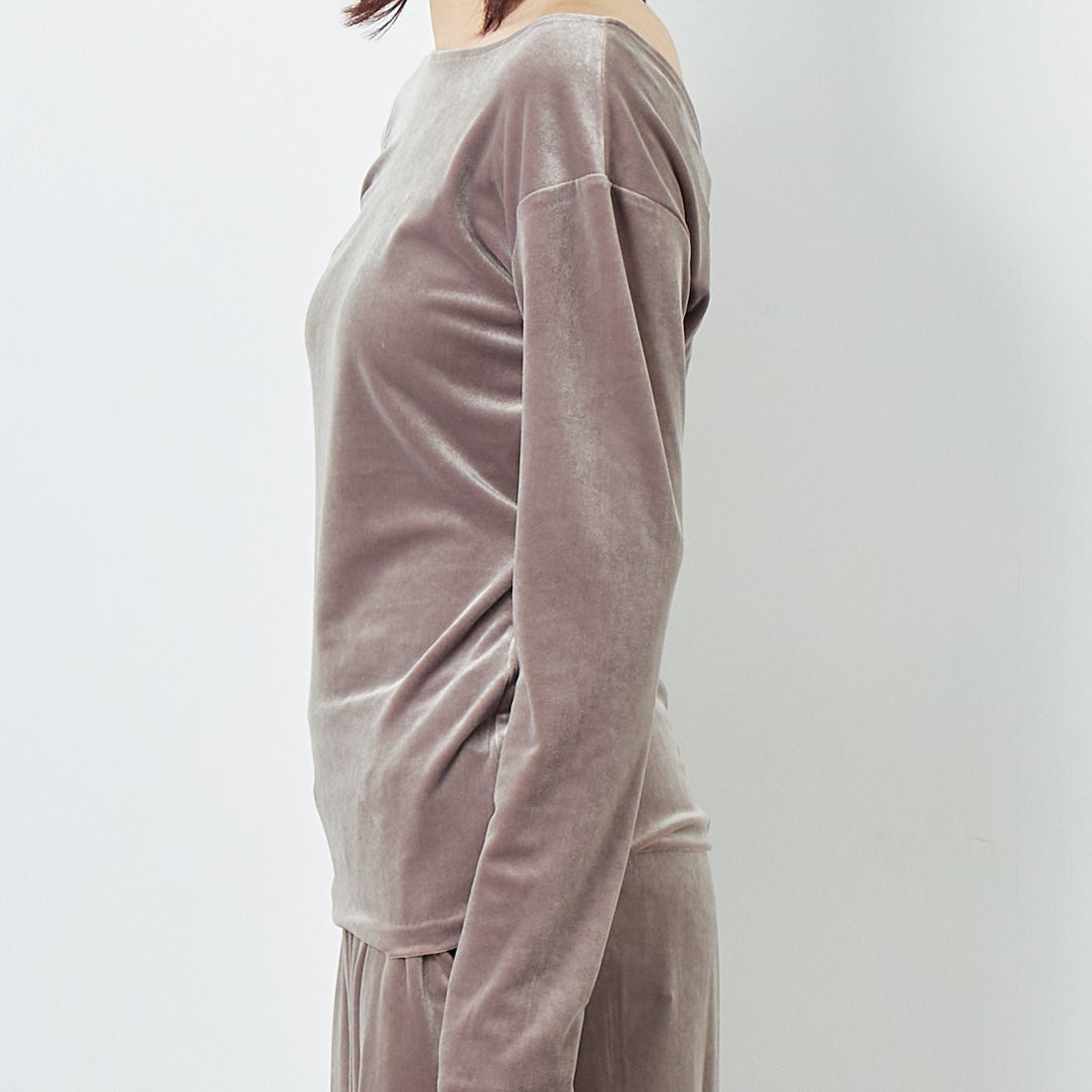 GREYCHORD [グレーコード] PETRA ロングスリーブカットソー [VAGC02606] STE &&モデル身長：167cm 着用サイズ：1&&