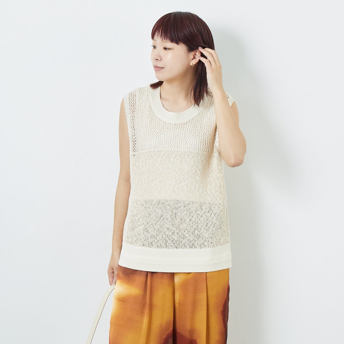 CHIGNON フリル ノースリーブ ニット ベスト CHIGNON フリル ノースリーブ ニット ベスト シニヨン フリンジ