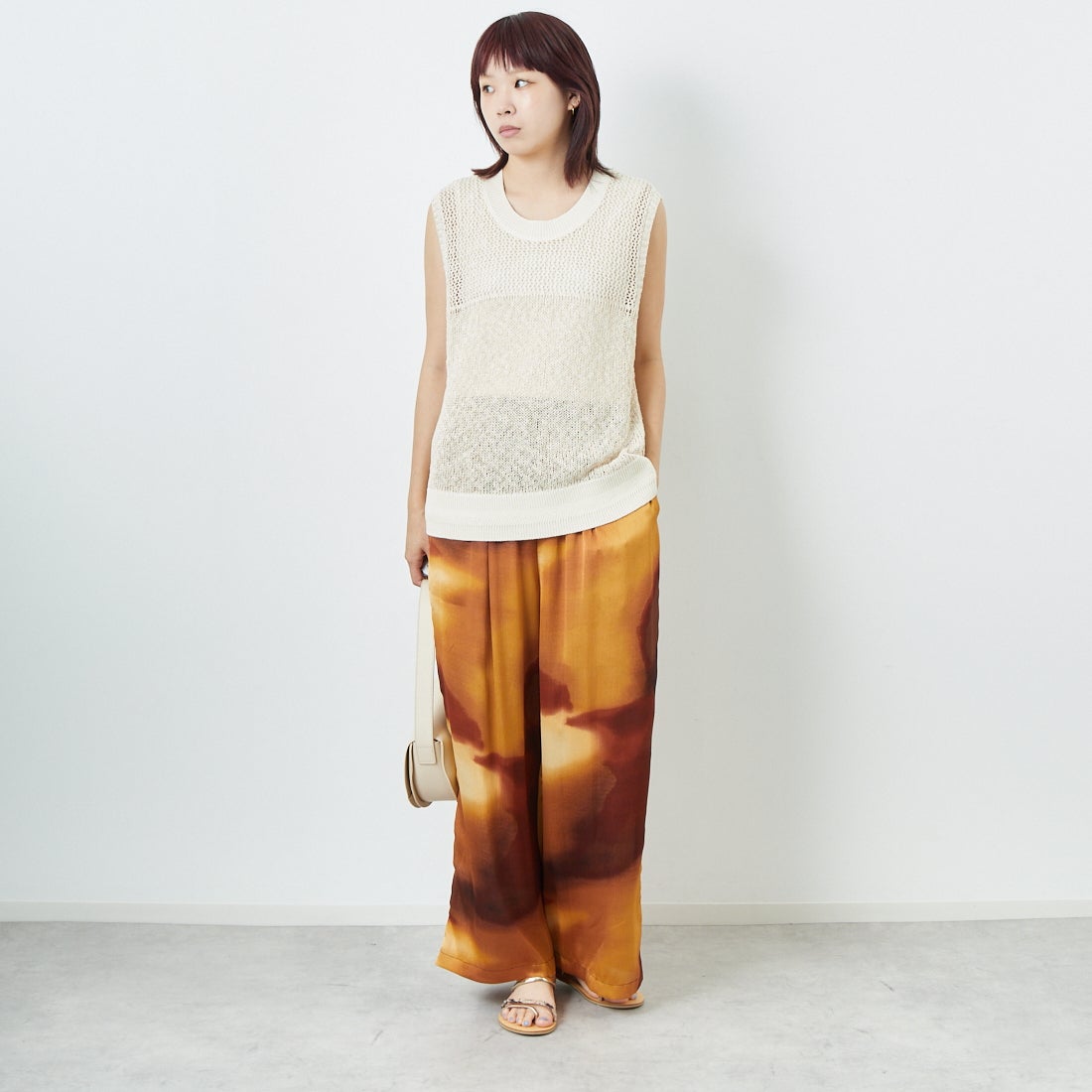 CHIGNON [シニヨン] コードミックスニットベスト [9853-389JR] IVORY &&モデル身長：167cm 着用サイズ：F&&