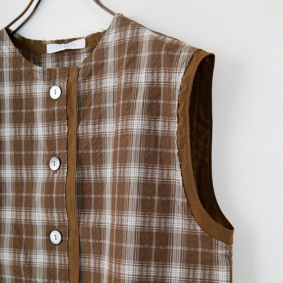 CHIGNON [シニヨン] チェックノースリーブベスト [4753-323KK] KHAKI