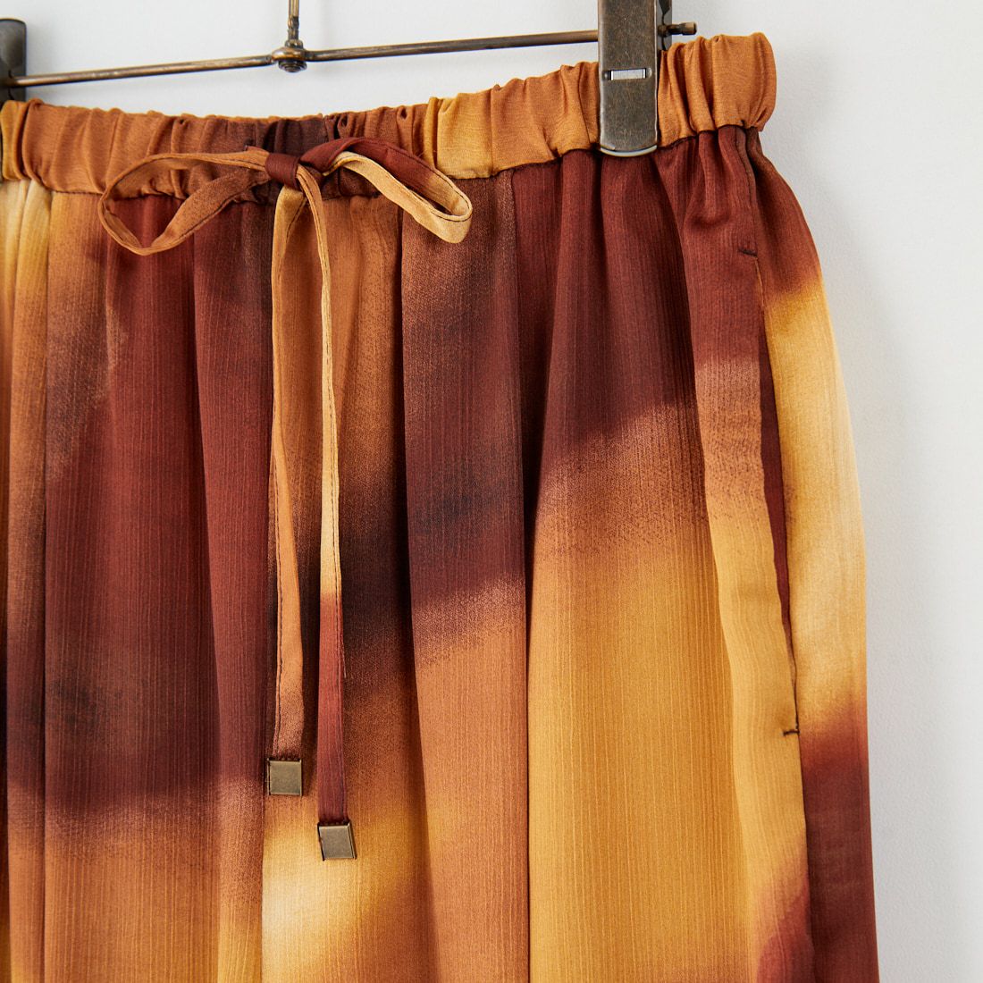 CHIGNON [シニヨン] グラデーションワイドパンツ [3853-364BZ] ORANGE