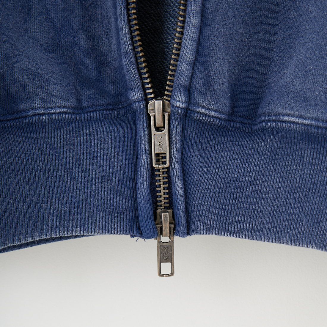 Jeans Factory Clothes [ジーンズファクトリークローズ] T/Cケミカル加工 裏毛ジップパーカー [2521-411IN] NAVY