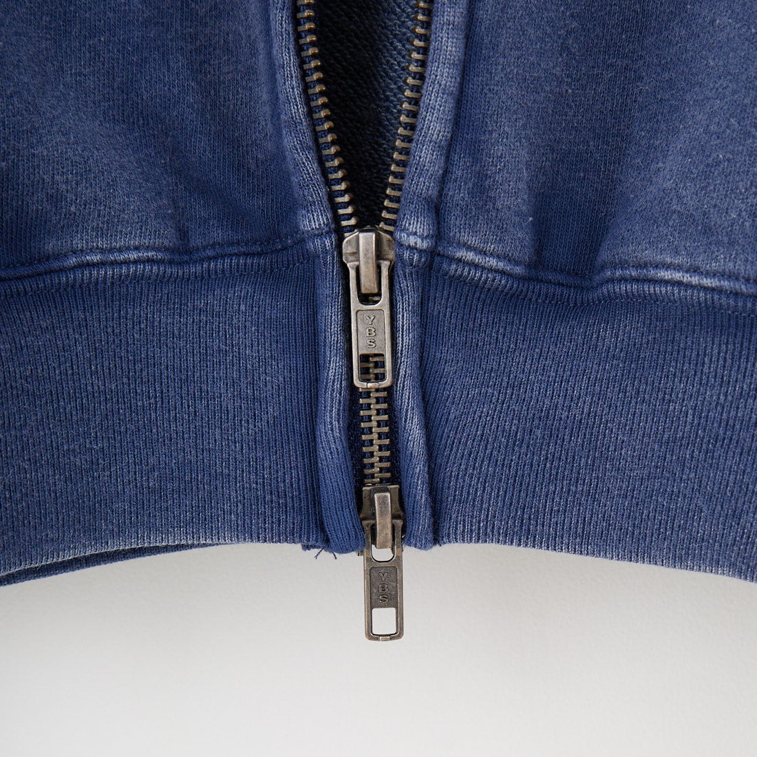 Jeans Factory Clothes [ジーンズファクトリークローズ] T/Cケミカル加工 裏毛ジップパーカー [2521-411IN] NAVY