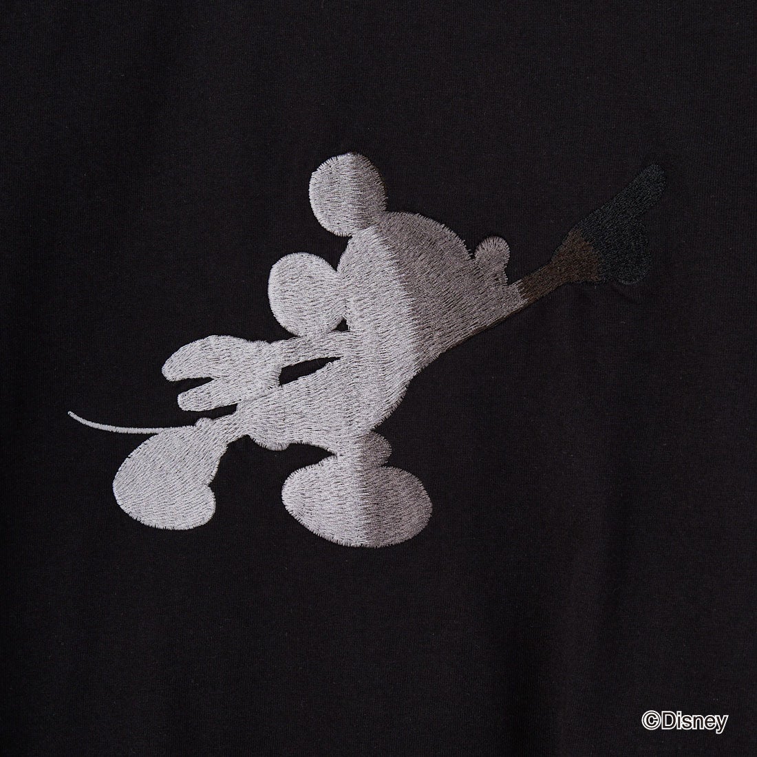 1PIU1UGUALE3 RELAX [ウノ ピゥ ウノ ウグァーレ トレ] MICKEY MOUSE / 刺繍Tシャツ [UST-25140] SN90 BLACK