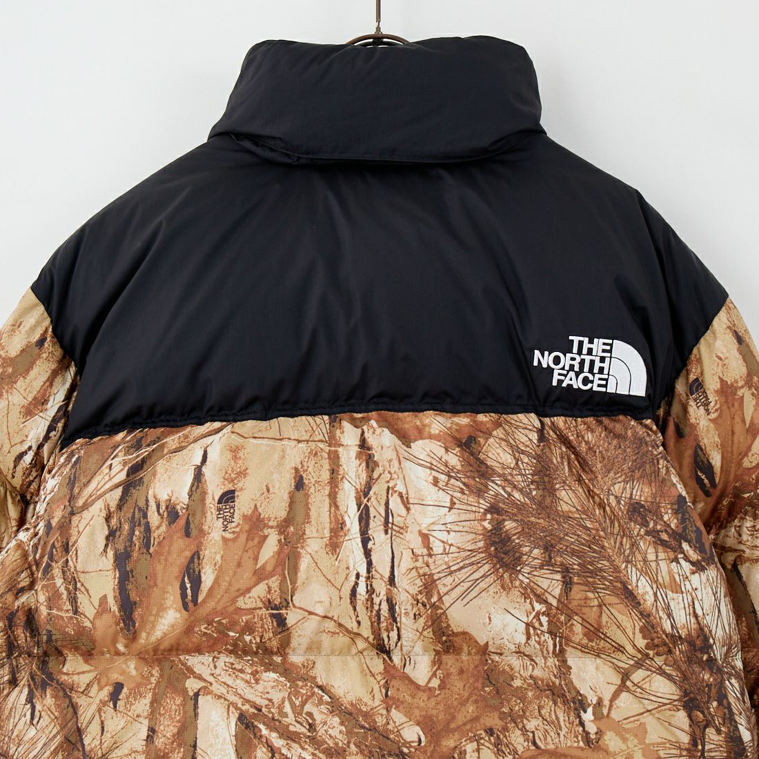 THE NORTH FACE [ザ ノースフェイス] ノベルティーヌプシジャケット