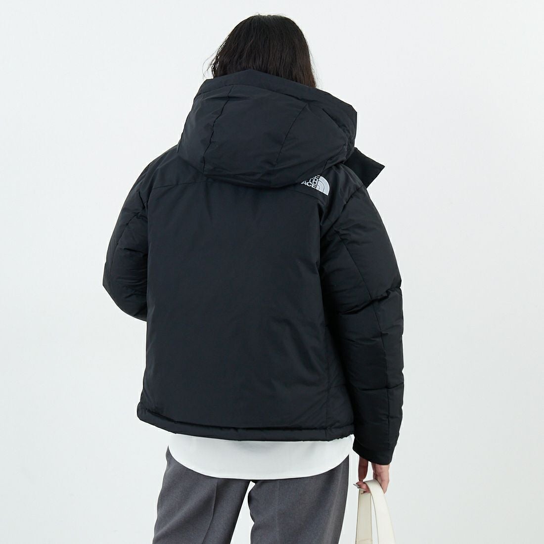 THE NORTH FACE [ザ ノースフェイス] ショートバルトロライトジャケット [NDW92551] K &&モデル身長：162cm 着用サイズ：L&&