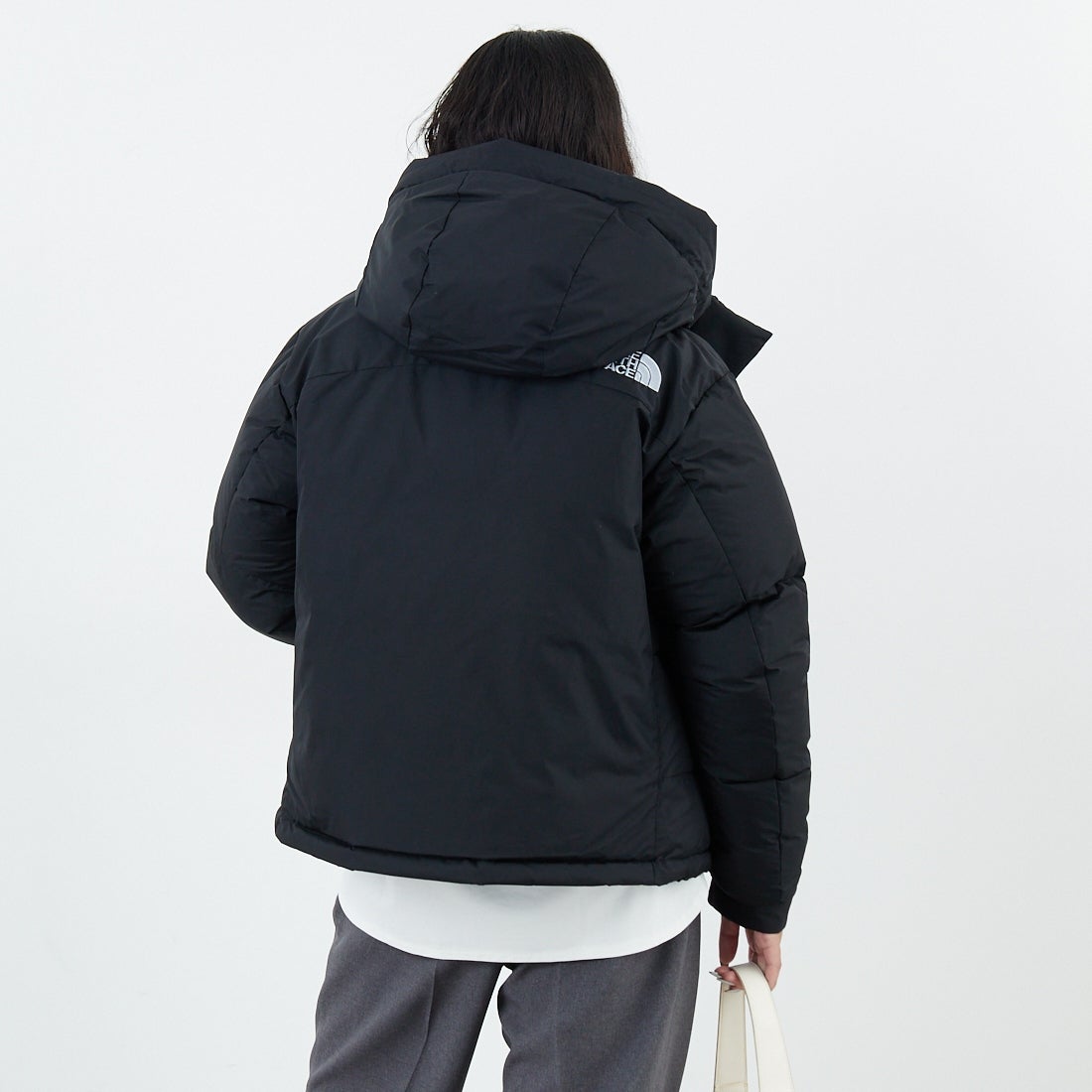 THE NORTH FACE [ザ ノースフェイス] ショートバルトロライトジャケット [NDW92551] K &&モデル身長：162cm 着用サイズ：L&&