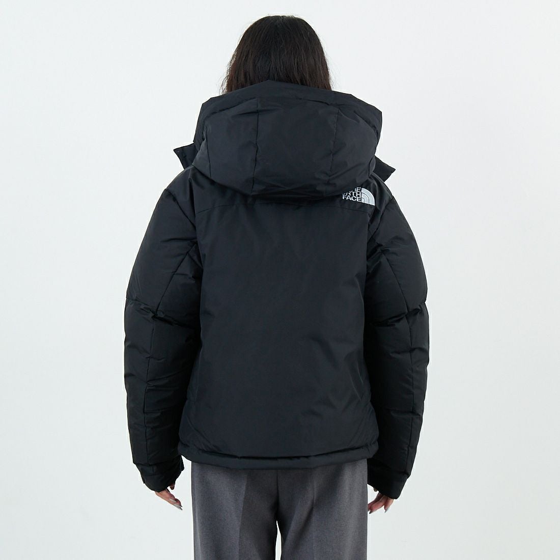 THE NORTH FACE [ザ ノースフェイス] ショートバルトロライトジャケット [NDW92551] K &&モデル身長：162cm 着用サイズ：L&&