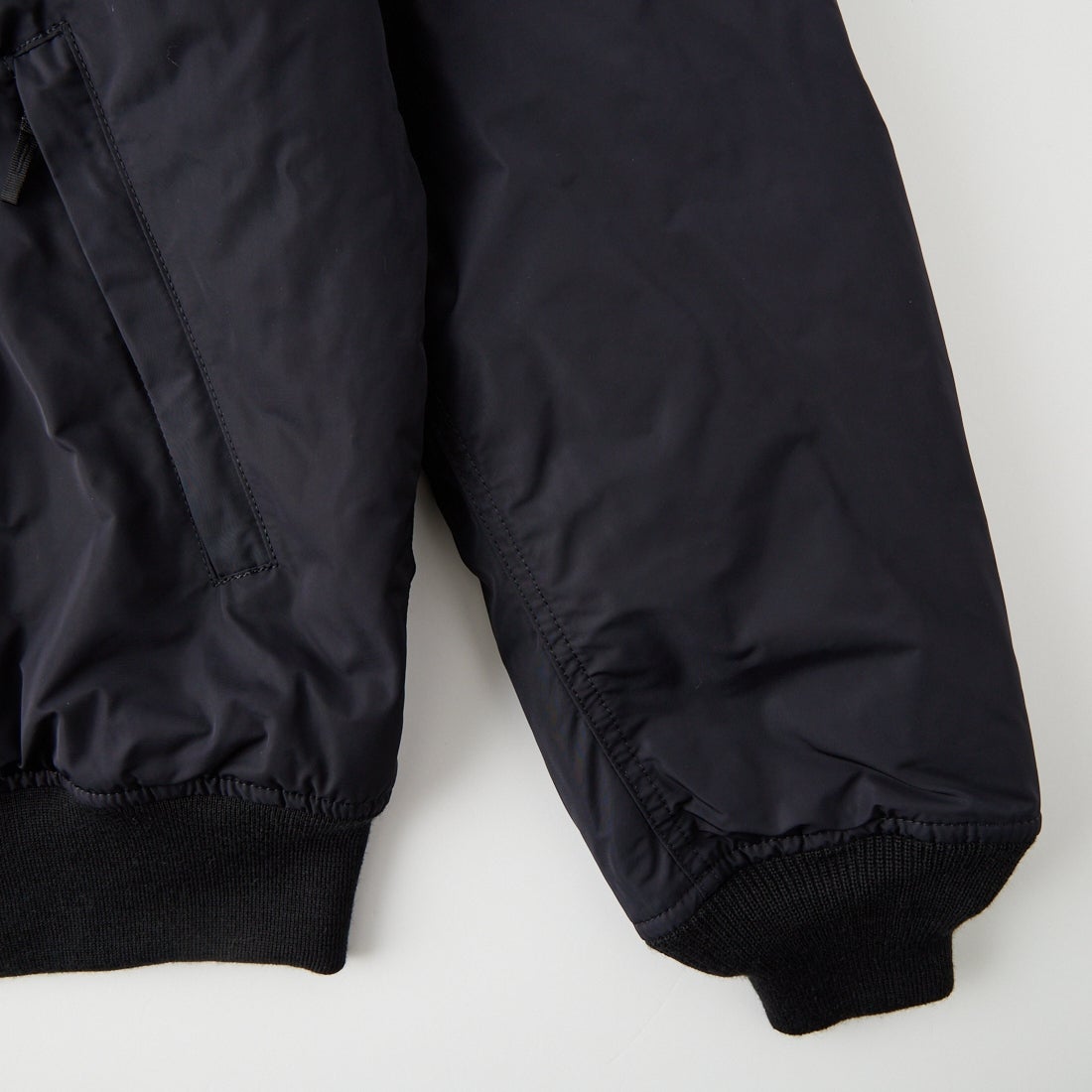 THE NORTH FACE [ザ ノースフェイス] インサレーションボンバージャケット [NY82552] K