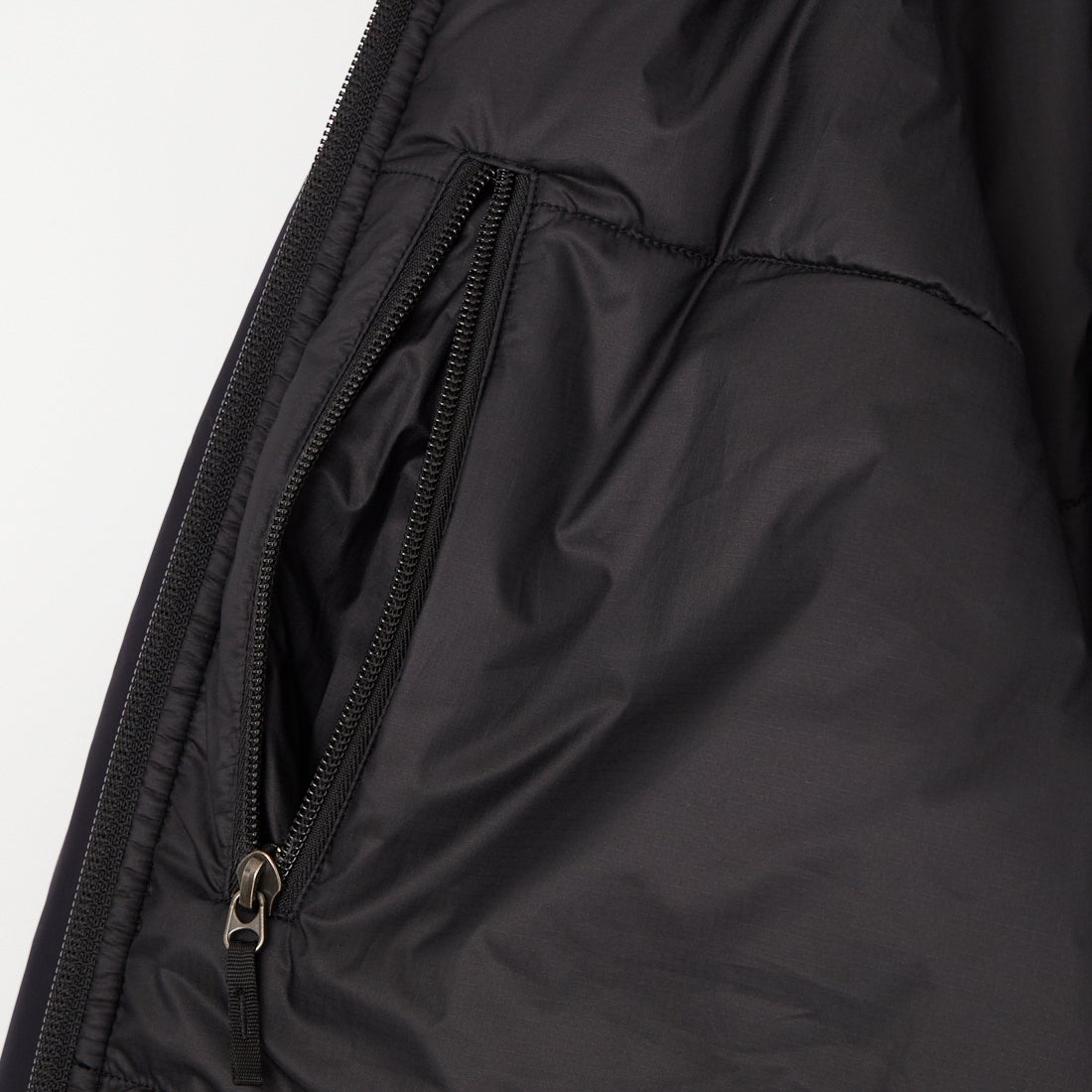 THE NORTH FACE [ザ ノースフェイス] インサレーションボンバージャケット [NY82552] K