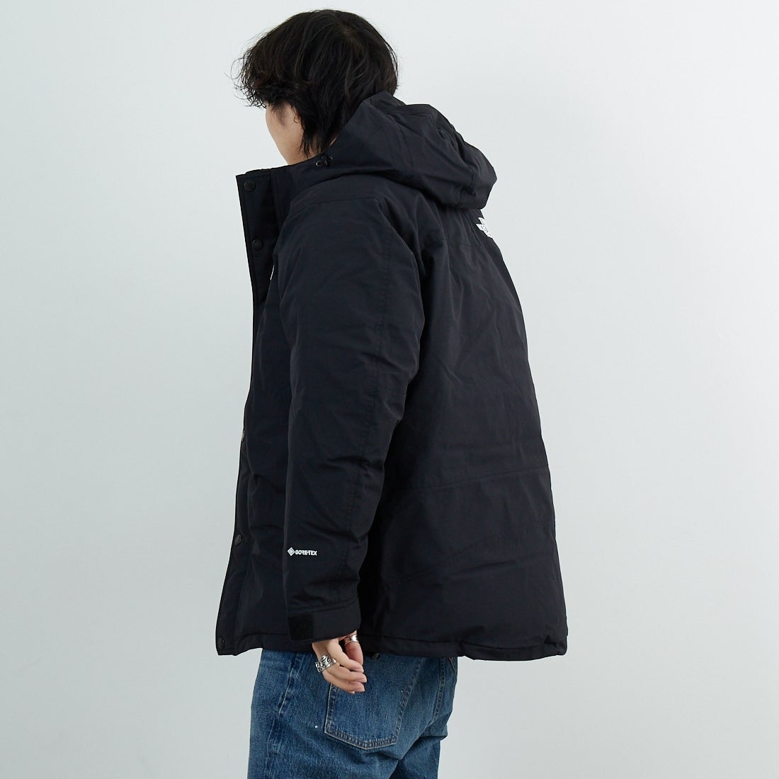 THE NORTH FACE [ザ ノースフェイス] マウンテンダウンジャケット [ND92549] K &&モデル身長：179cm 着用サイズ：L&&