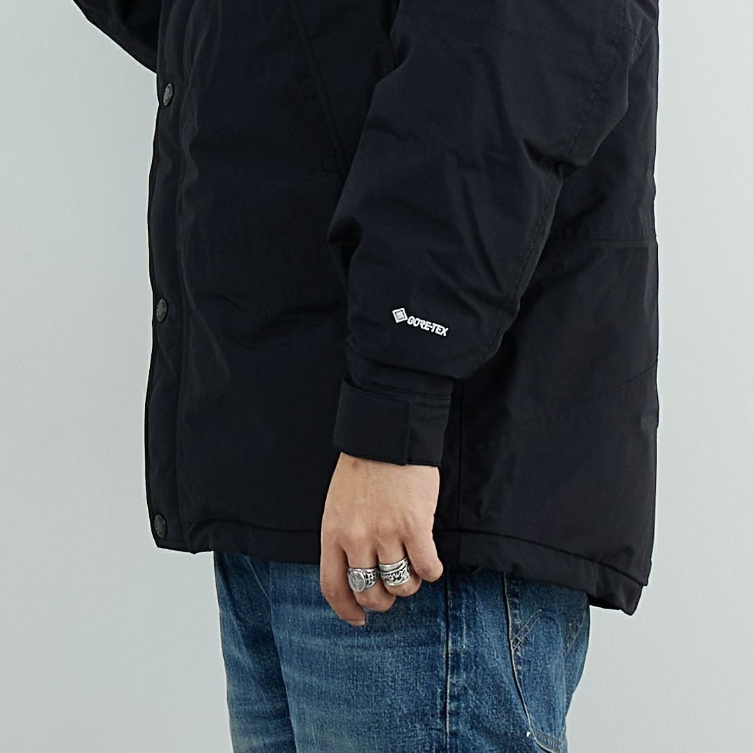 THE NORTH FACE [ザ ノースフェイス] マウンテンダウンジャケット [ND92549] K &&モデル身長：179cm 着用サイズ：L&&